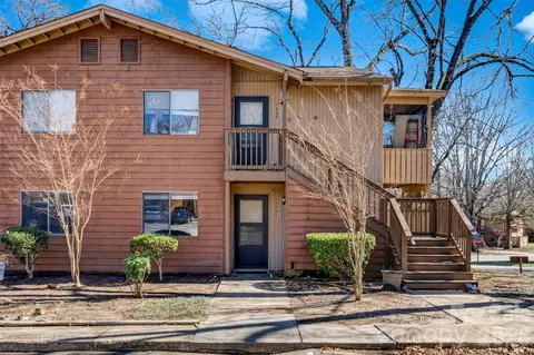 1444 Riverwood Ct, Rock Hill, SC 29732