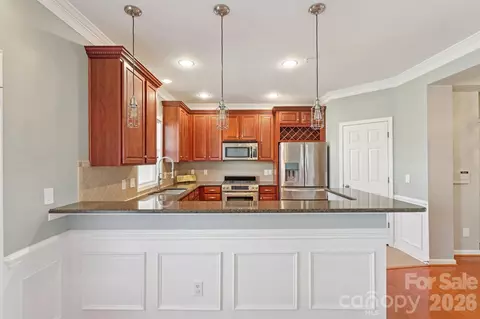Kitchen - 609 Sunfish Ln, Fort Mill, SC 29708 photo 3 of 3