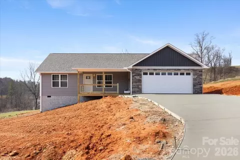 94 Baileys Cove 9 Rd #9, Marshall, NC 28753