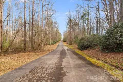 00 Old Haywood Rd, Mills River, NC 28759