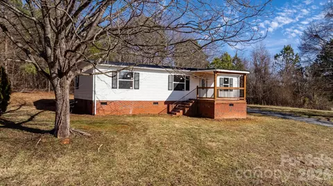 130 Gold St, Lawndale, NC 28090