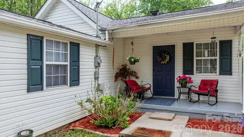 625 Milton Sw Ave SW, Valdese, NC 28690