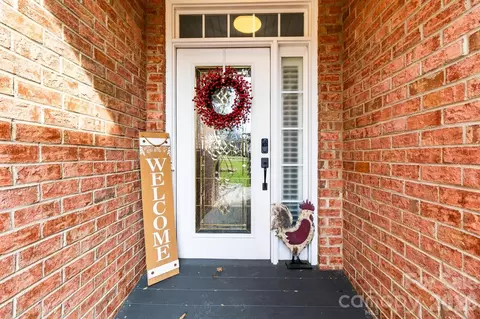 Exterior - 7695 Sedgebrook E Dr E, Stanley, NC 28164 photo 5 of 6