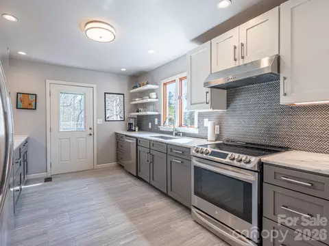 39 Red Oak Ln, Alexander, NC 28701 photo 17