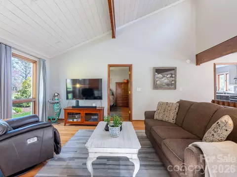 39 Red Oak Ln, Alexander, NC 28701 photo 13