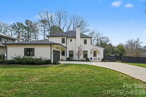 1300 Hazelhurst Ave, Charlotte, NC 28211