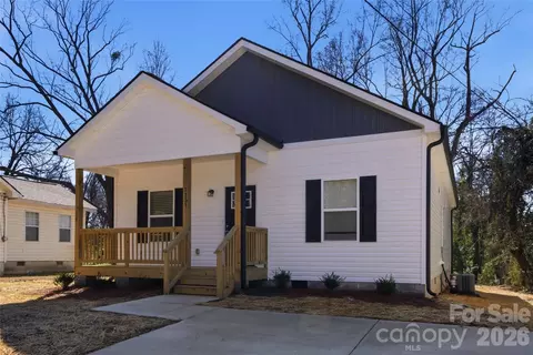 1131 Calhoun St, Rock Hill, SC 29732