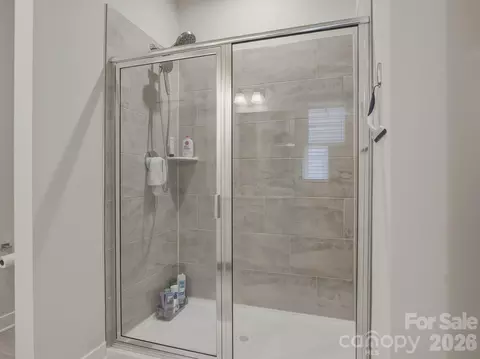 Bath - 1821 Meredith Pl, Monroe, NC 28112 photo 2 of 3