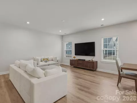 Living - 1821 Meredith Pl, Monroe, NC 28112 photo 2 of 5
