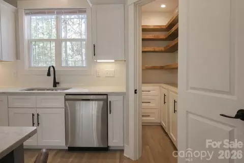 711 Bald Eagle Dr, Vass, NC 28394 photo 8