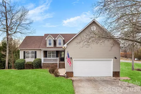 401 Heather Glen Ln, Belmont, NC 28012
