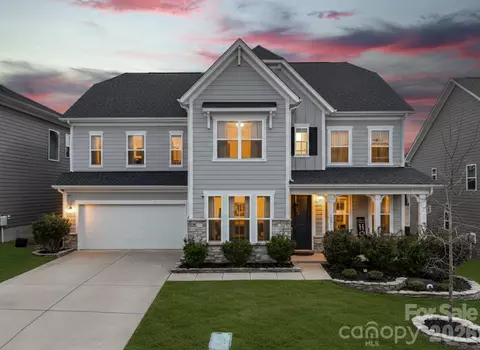15213 Shallow Ridge Rd, Charlotte, NC 28278