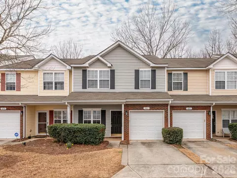 461 Delta Dr, Fort Mill, SC 29715
