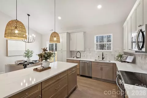 2307 Lee Lawing Rd, Lincolnton, NC 28092