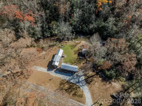9017 E Fork Rd, Brevard, NC 28712 photo 10