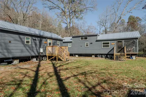 9017 E Fork Rd, Brevard, NC 28712 photo 9