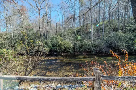 9017 E Fork Rd, Brevard, NC 28712 photo 14