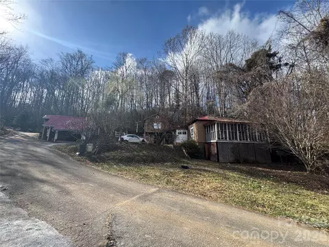 206 Westerman St, Old Fort, NC 28762