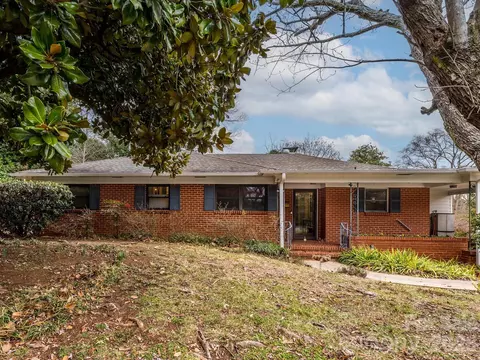 4613 Bayberry Dr, Charlotte, NC 28209