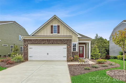 1019 Lookout Shoals Dr, Fort Mill, SC 29715