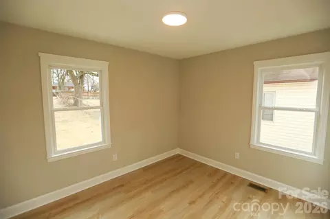 Bedroom - 1304 Brenner Ave, Salisbury, NC 28144 photo 1 of 2