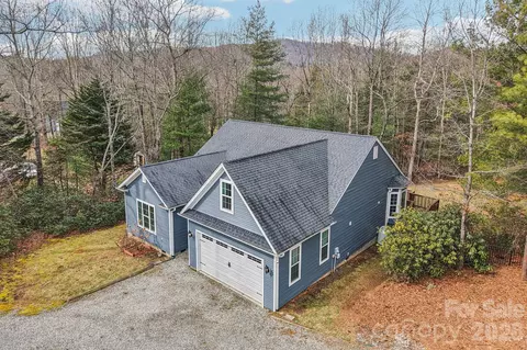 29 Saddle Top Rd, Flat Rock, NC 28731