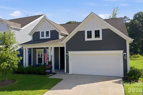131 Reids Cove Dr, Mooresville, NC 28117