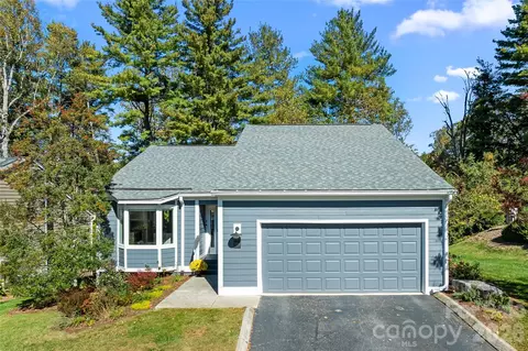 129 Beaver Ridge Rd, Asheville, NC 28804