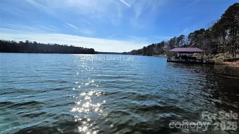 4012 Pollock Vw, Mount Holly, NC 28120