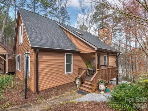 Exterior - 201 Hawk Ridge Dr, Mill Spring, NC 28756 photo 4 of 14