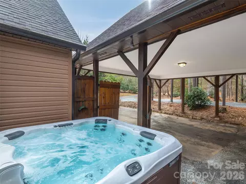 Exterior - 201 Hawk Ridge Dr, Mill Spring, NC 28756 photo 12 of 14