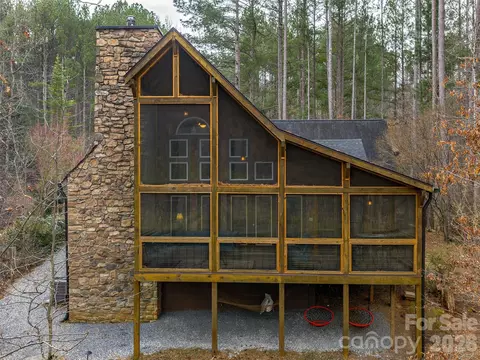Exterior - 201 Hawk Ridge Dr, Mill Spring, NC 28756 photo 2 of 14