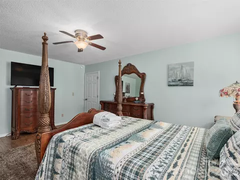 Bedroom - 201 Hawk Ridge Dr, Mill Spring, NC 28756 photo 2 of 4