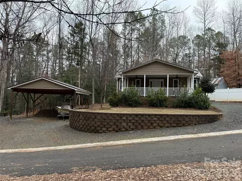 110 Indian Harbor E237238 Cir #E237/238, Mount Gilead, NC 27306