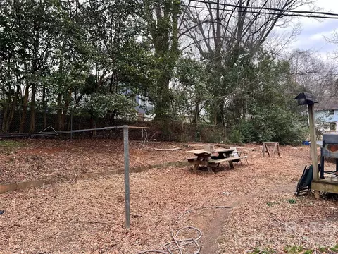 Exterior - 1604 Salisbury Ave, Albemarle, NC 28001 photo 4 of 6