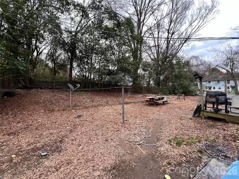 Exterior - 1604 Salisbury Ave, Albemarle, NC 28001 photo 5 of 6
