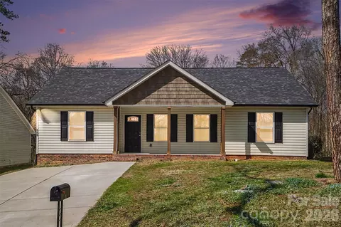 648 E Ketchie St, China Grove, NC 28023