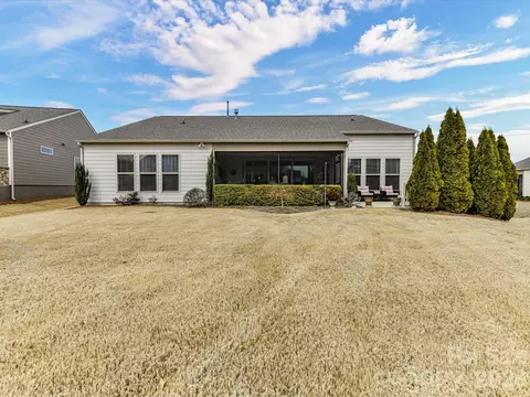 Exterior - 452 Haven Ave, Fort Mill, SC 29715 photo 9 of 11