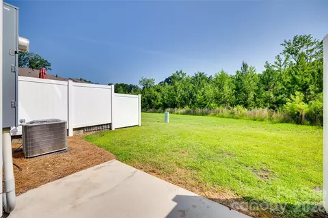 Exterior - 642 Altamonte Dr, Clover, SC 29710 photo 6 of 6