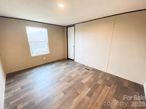 Bedroom - 42 Nowhere Dr, Sylva, NC 28779 photo 1 of 4