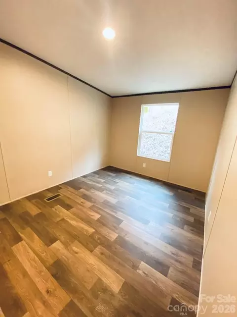 Bedroom - 42 Nowhere Dr, Sylva, NC 28779 photo 2 of 4
