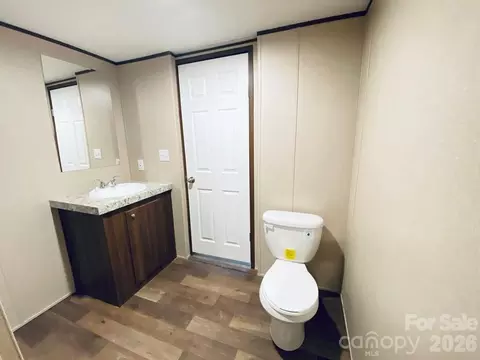 Bath - 42 Nowhere Dr, Sylva, NC 28779 photo 3 of 3