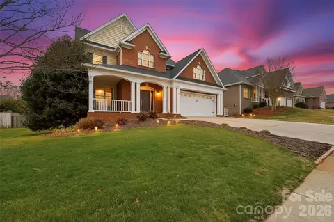 1838 31st Avenue Ne Ln NE, Hickory, NC 28601