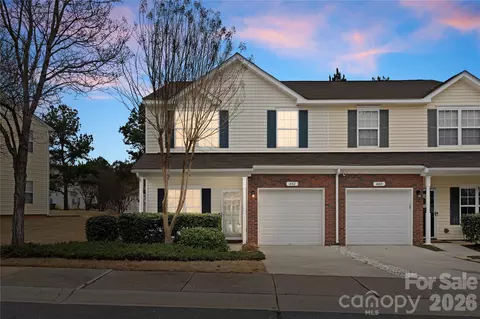 482 Delta Dr, Fort Mill, SC 29715