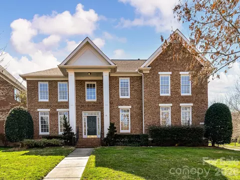 1038 Woodhall Dr, Huntersville, NC 28078
