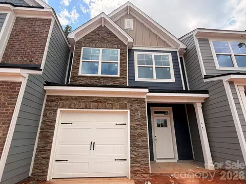 4347 Black Ct, Harrisburg, NC 28075