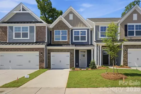 4347 Black Ct, Harrisburg, NC 28075