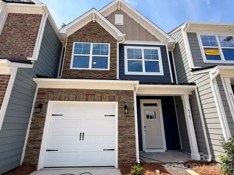 4347 Black Ct, Harrisburg, NC 28075