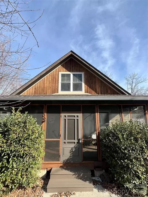 36 Yale St, Asheville, NC 28806
