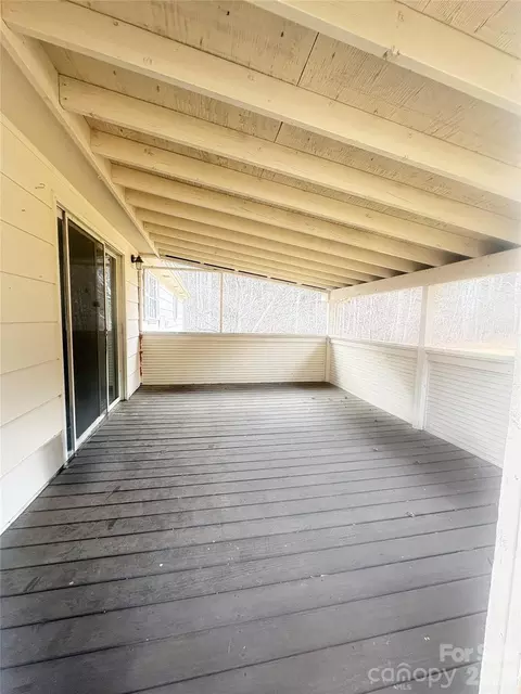 225 Davis Rd, Crumpler, NC 28617 photo 3